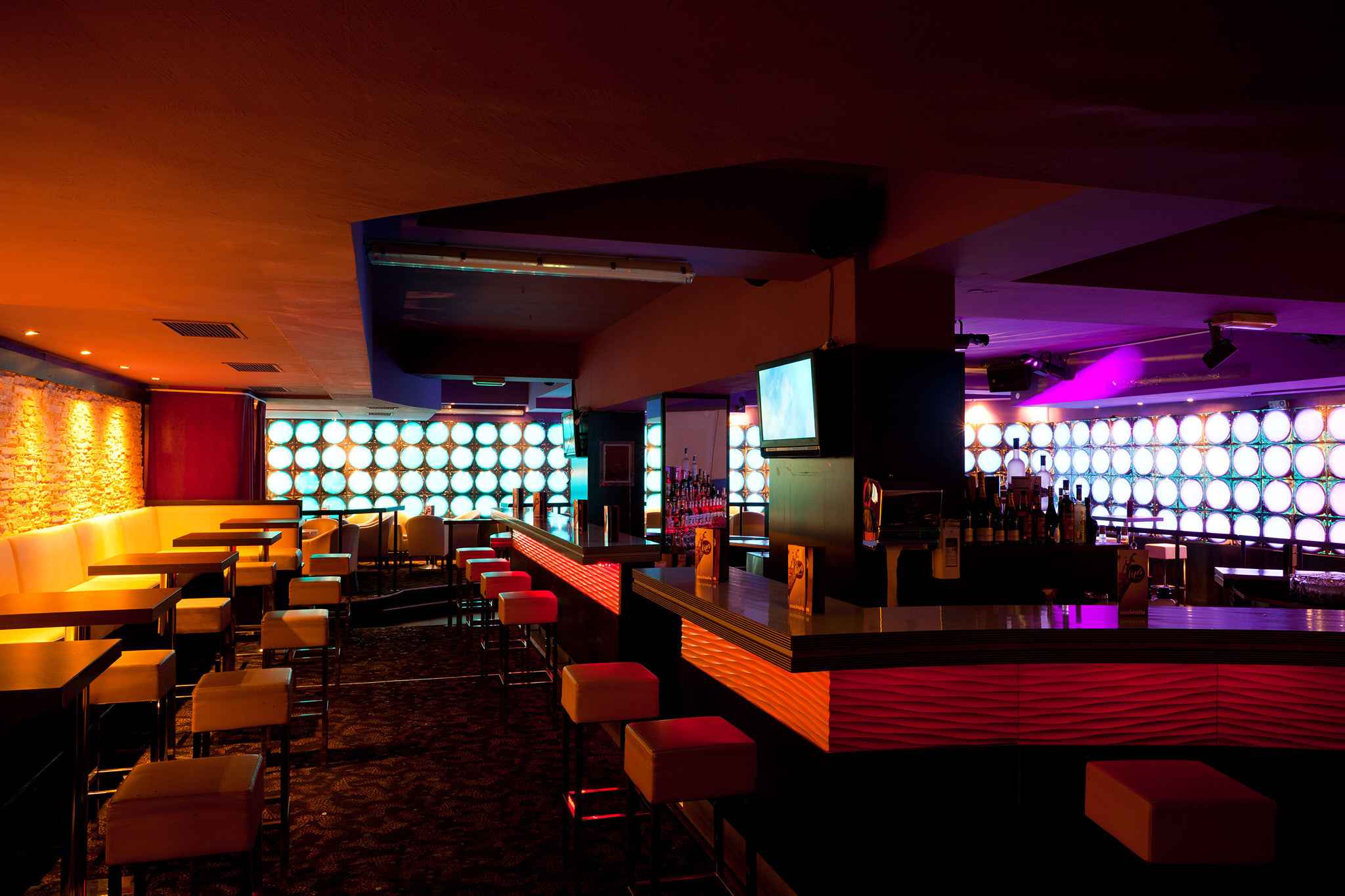 superberg_clubestateIMG_7101